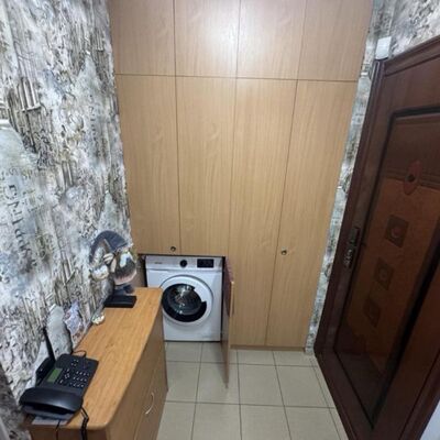 Продажа 	 Харьков,  Гарибальди ул.   11А