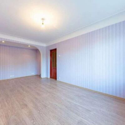 Продажа 	 Харьков,  Луганская ул.   36