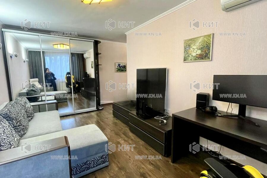 Продажа квартиры Харьков, Алексеевка, 45м²