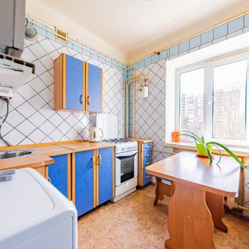 Продажа квартир - Харьков,  Байрона (Героев Сталинграда) пр.  1/4