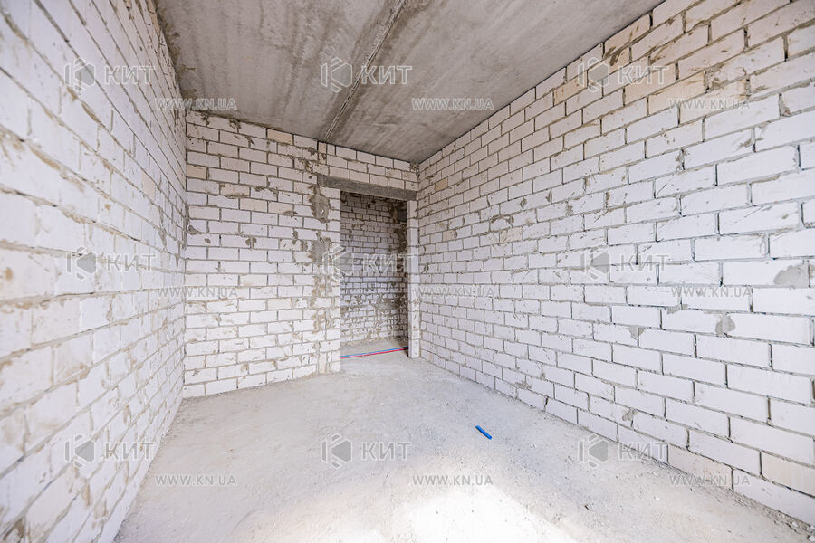 Продаж квартири Харків, Олексіївка, 80м²