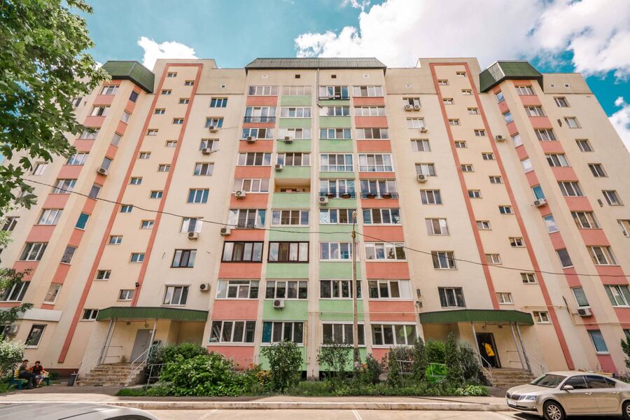 Продажа квартиры Харьков, Алексеевка, 80м²