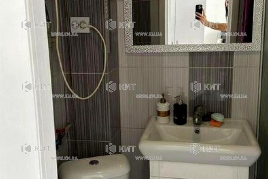 Продажа квартиры Харьков, Старая Салтовка, 18м²