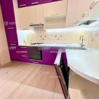 Продаж квартири Харків, ХТЗ, Рогань, 47м²