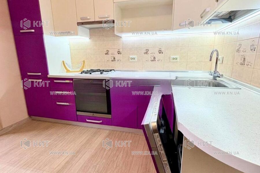 Продаж квартири Харків, ХТЗ, Рогань, 47м²