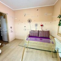 Продаж квартири Харків, ХТЗ, Рогань, 47м²