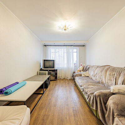 Продажа 	 Харків,  Бучми (Уборевича) вул.   34А