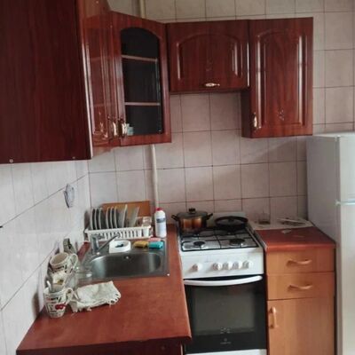 Продажа 	 Харків,  Сергія Тимошенка (Костичева) вул.   17