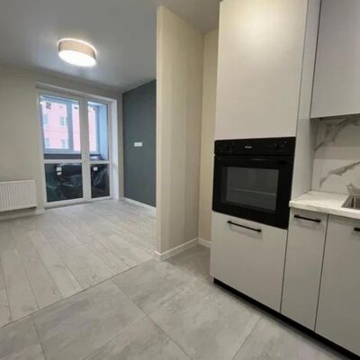 Продажа 	 Харків, Пташка Барабашова вул.   10В