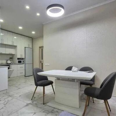 Продажа 	 Харків, Парковий Квартал Героїв Харкова (Московський) пр.   118