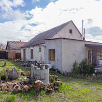 Продажа дома Петропавловка сел., Центр, 100м²