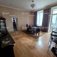 Продаж квартири Харків, Наукова, 120м²
