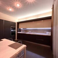 Продаж квартири Харків, Наукова, 135м²