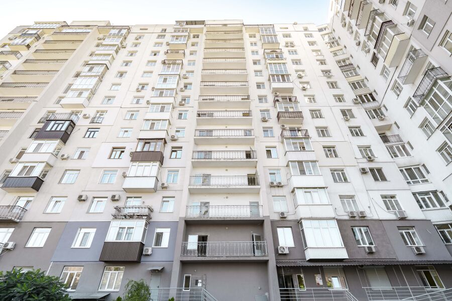 Продаж квартири Харків, Спорт.Гагар.Повст., 200м²