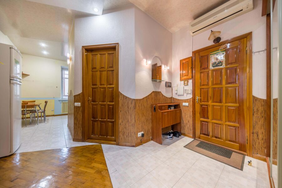 Оренда квартири Харків, Холодна Гора, 98м²