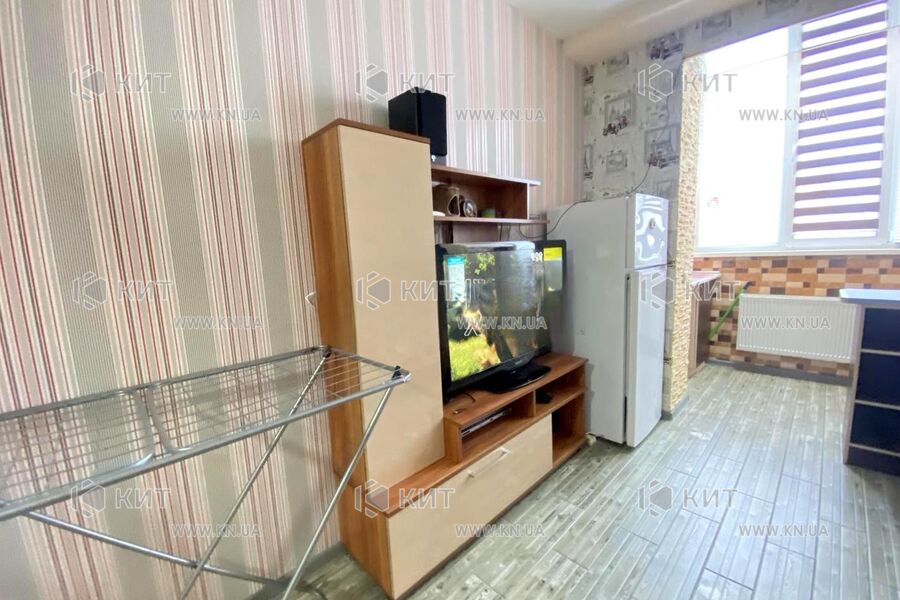 Продаж квартири Харків, Салтівка(Бараб.,Україна), 20м²