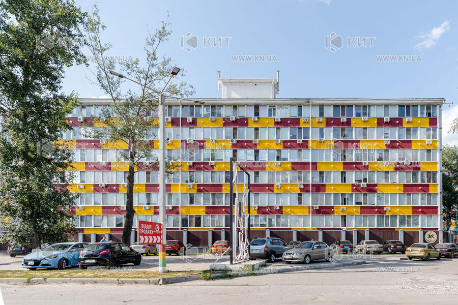 Продаж квартири Харків, Салтівка(Бараб.,Україна), 20м²