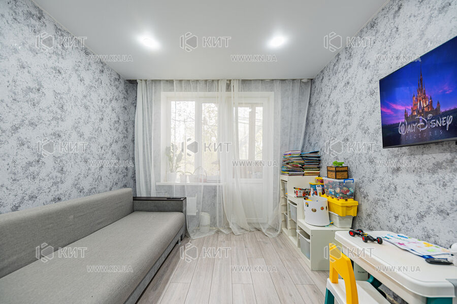 Продажа квартиры Харьков, ХТЗ, Рогань, 26м²
