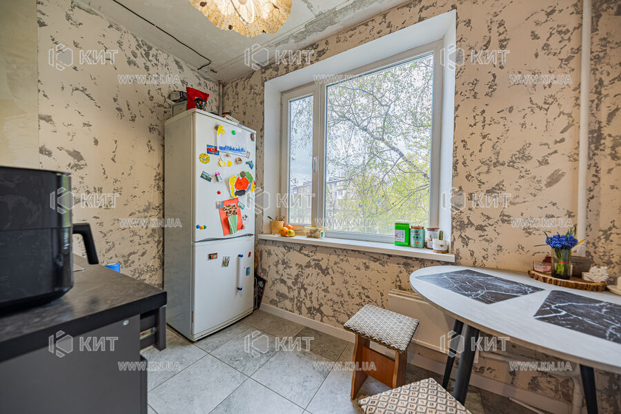 Продажа квартиры Харьков, ХТЗ, Рогань, 26м²