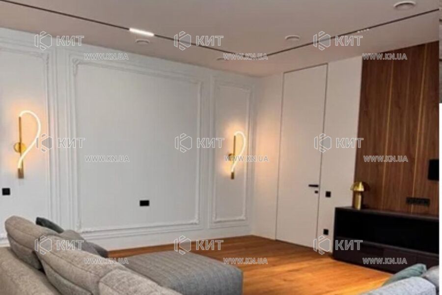 Продаж квартири Харків, Павлове Поле, 200м²