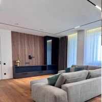 Продаж квартири Харків, Павлове Поле, 200м²