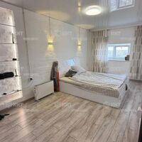 Продаж квартири Харків, ХТЗ, Рогань, 40м²