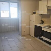 Продаж квартири Харків, ХТЗ, Рогань, 40м²
