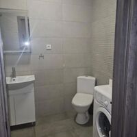 Продаж квартири Харків, ХТЗ, Рогань, 40м²
