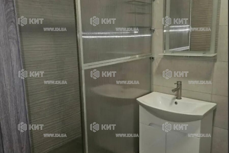 Продаж квартири Харків, ХТЗ, Рогань, 40м²