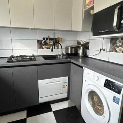 Продажа 	 Харків,  Косарєва (Соколова) вул.   2