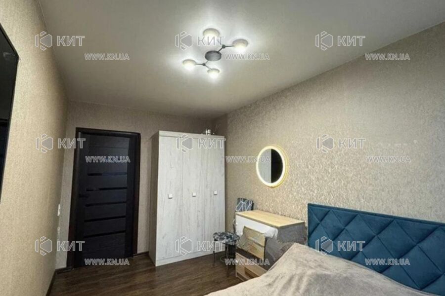 Продаж квартири Харків, ХТЗ, Рогань, 44.8м²