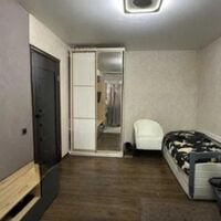 Продаж квартири Харків, ХТЗ, Рогань, 44.8м²