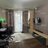 Продаж квартири Харків, ХТЗ, Рогань, 44.8м²