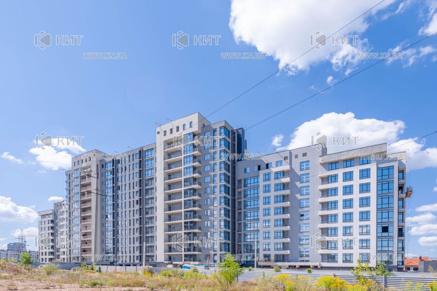Продаж квартири Харків, Наукова, 111м²
