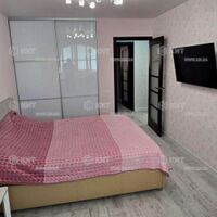 Продаж квартири Харків, ХТЗ, Рогань, 64.3м²
