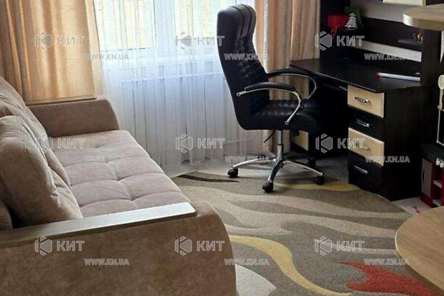 Продаж квартири Харків, ХТЗ, Рогань, 64.3м²