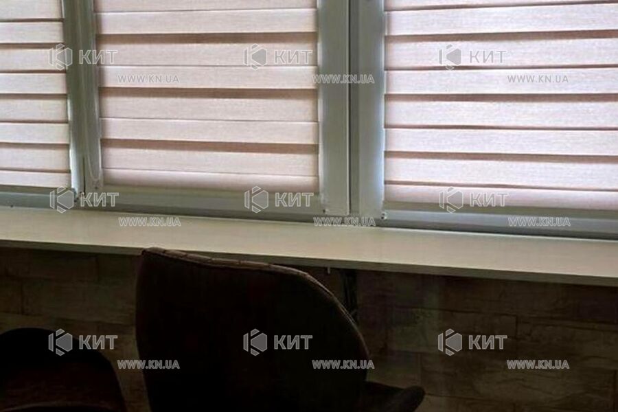 Продаж квартири Харків, ХТЗ, Рогань, 64.3м²