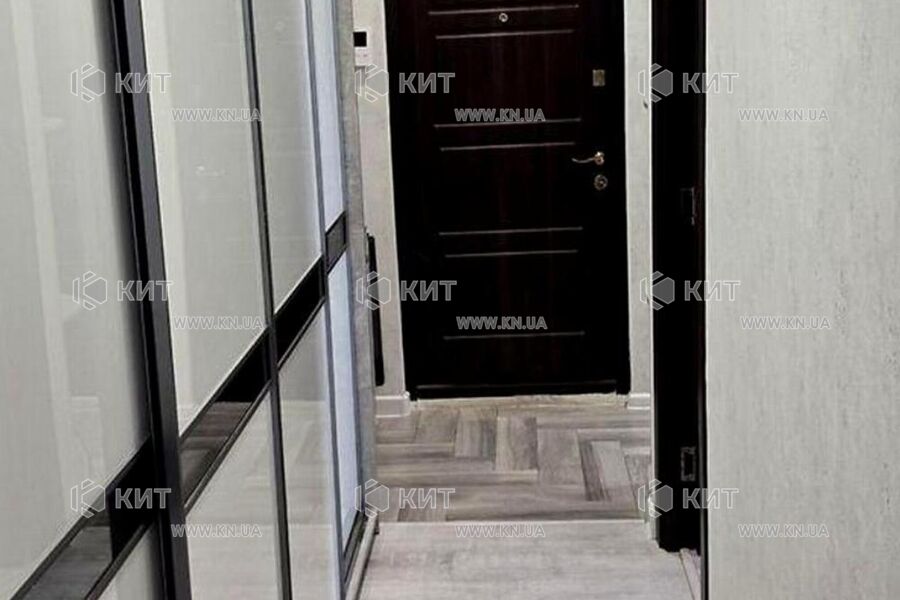 Продаж квартири Харків, ХТЗ, Рогань, 64.3м²