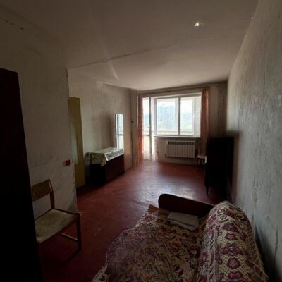 Продажа 	 Харків,  Метробудівників вул.   29