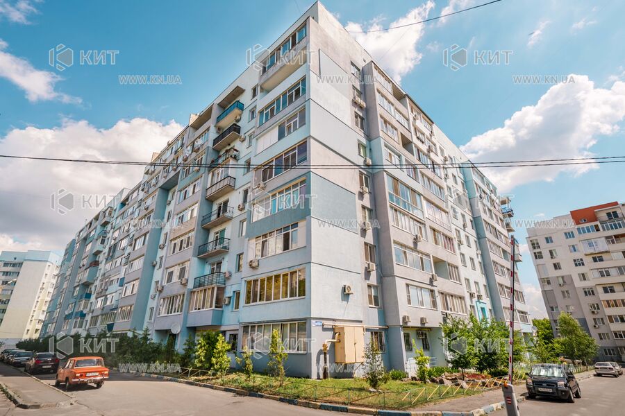 Продажа квартиры Харьков, Алексеевка, 100м²