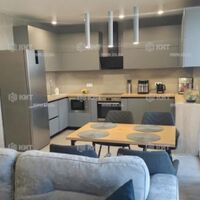 Продаж квартири Харків, ХТЗ, Рогань, 84м²