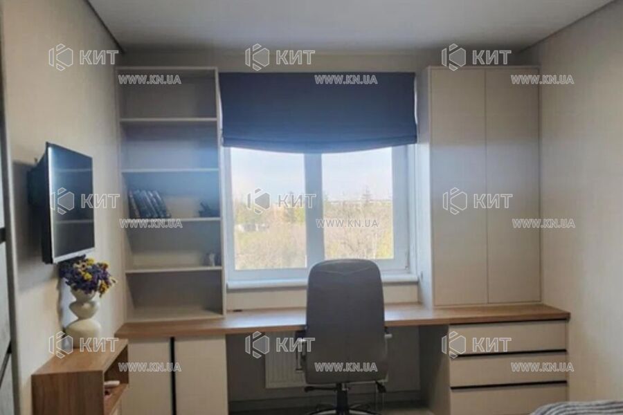 Продаж квартири Харків, ХТЗ, Рогань, 84м²