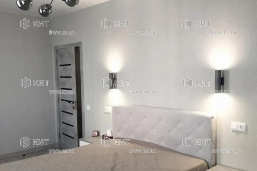Продаж квартири Харків, ХТЗ, Рогань, 84м²