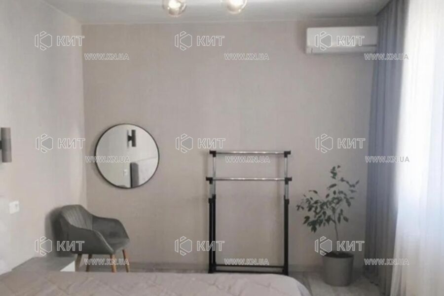 Продаж квартири Харків, ХТЗ, Рогань, 84м²