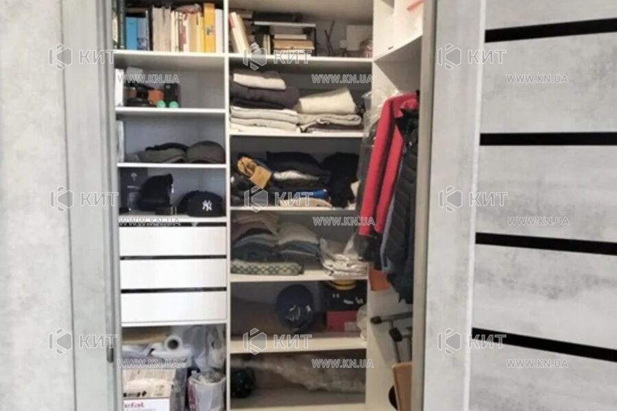 Продаж квартири Харків, ХТЗ, Рогань, 84м²