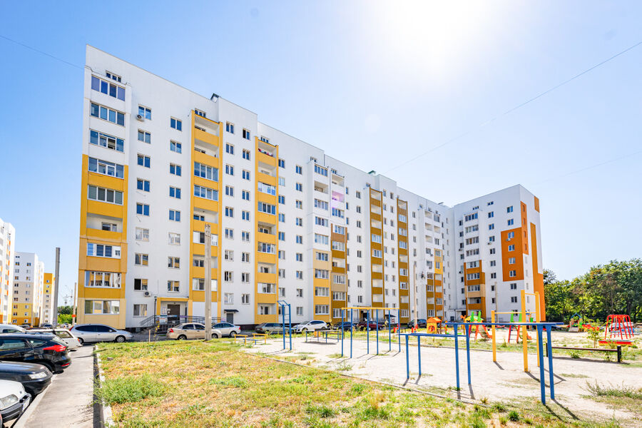 Продажа квартиры Харьков, ХТЗ, Рогань, 74м²