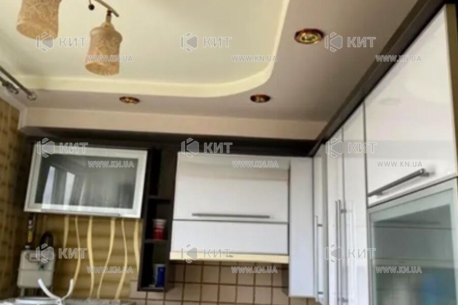 Продаж квартири Харків, ХТЗ, Рогань, 33м²