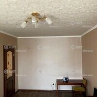 Продаж квартири Харків, ХТЗ, Рогань, 33м²