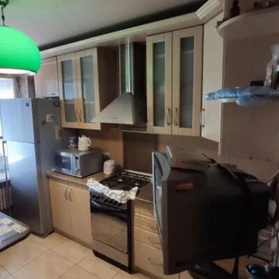 Продажа 	 Харків,  Аерокосмічний (Гагаріна) пр.   174/1