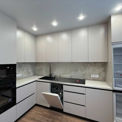 Продажа 	 Харків, Левада 2 Заливна вул.   10